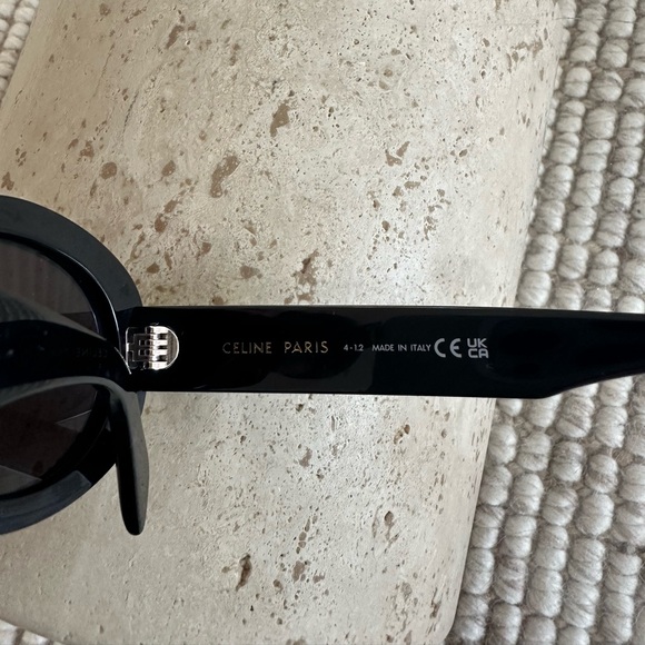 Celine Triomphe oval-frame tortoiseshell acetate sunglasses - Picture 6 of 6